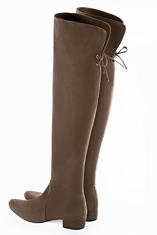 Chocolate brown women's leather thigh-high boots. Round toe. Low block heels. Made to measure. Rear view - Florence KOOIJMAN